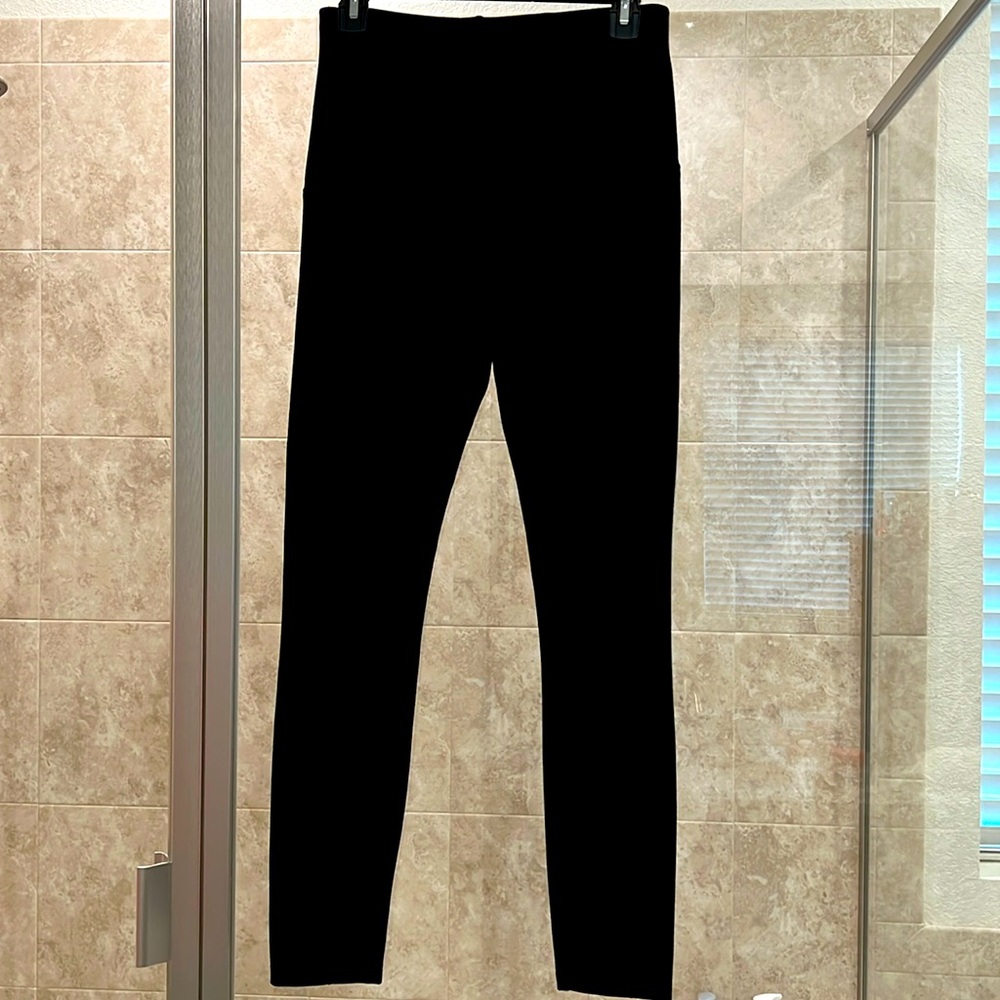 Black dress legging, size M